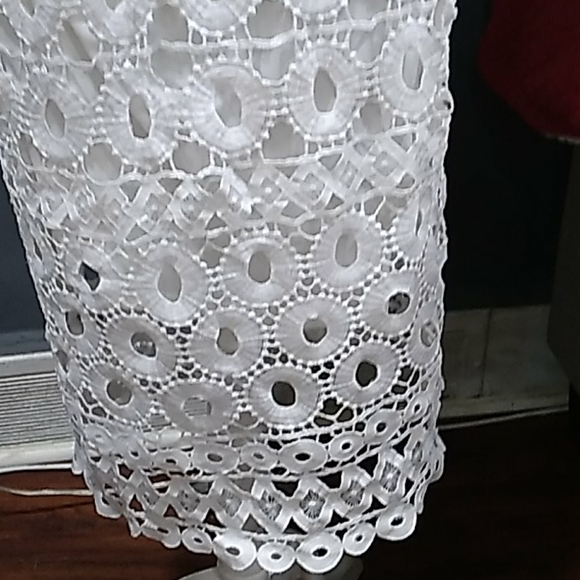Taylor white lace dress size 2 - Picture 2 of 12
